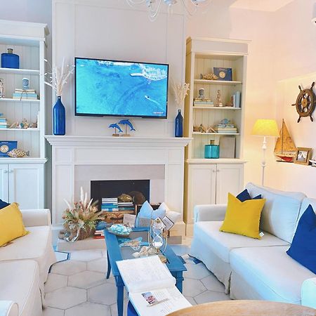 La Casa Di Ada E Gigi Vacanze 切萨雷奥港 外观 照片