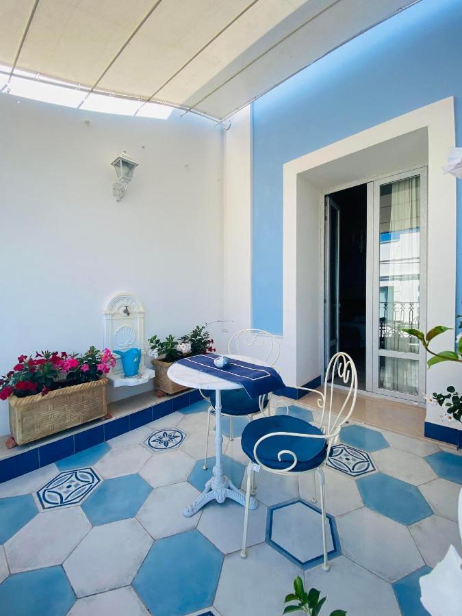 La Casa Di Ada E Gigi Vacanze 切萨雷奥港 外观 照片